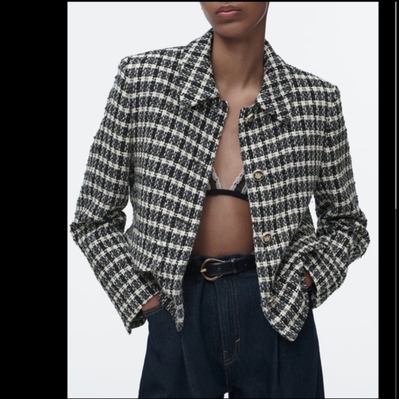 🖤 TEXTURED SHORT BLAZER - Picture 5 of 9